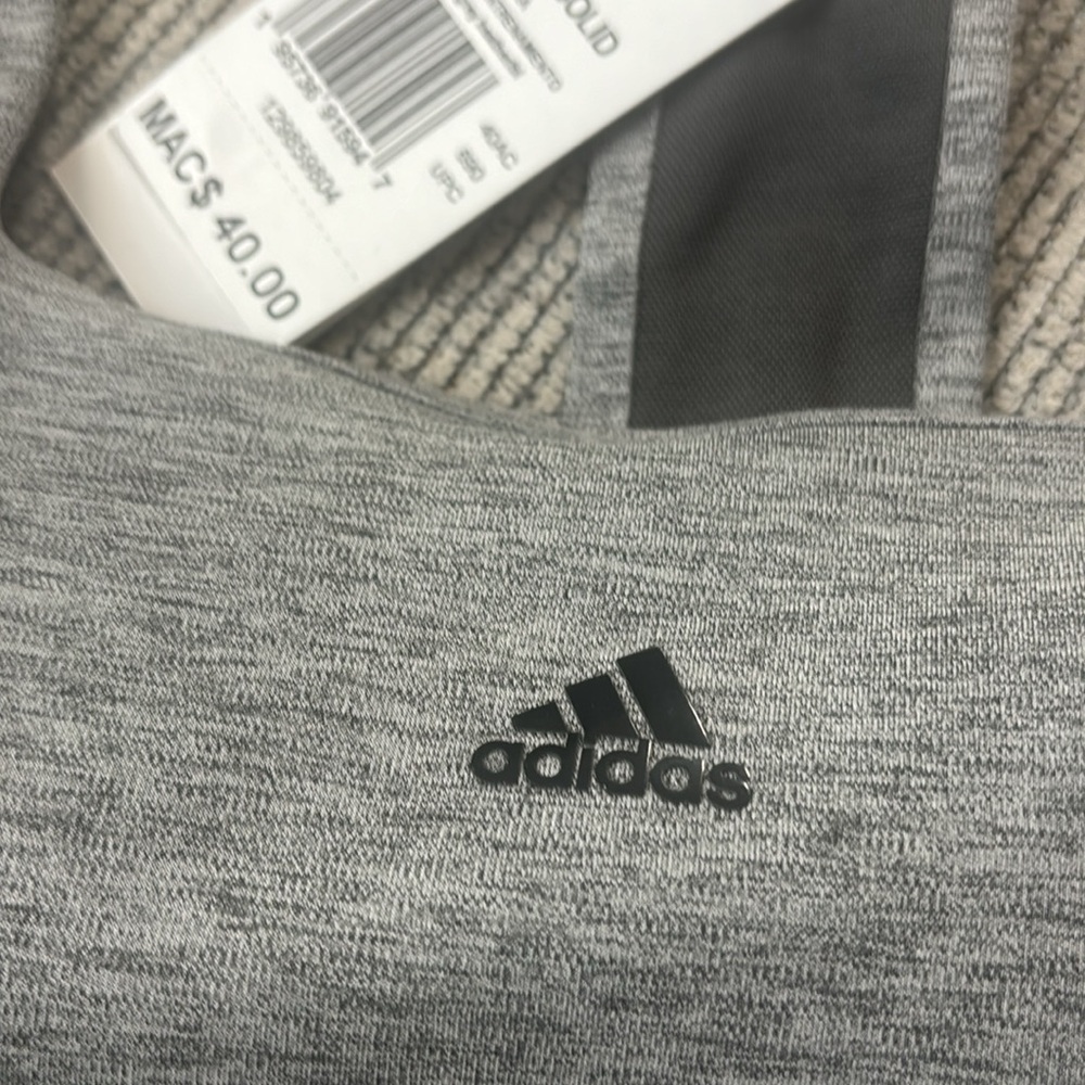 Adidas sports bra medium support. Padded brand new with tags still attached - Picture 2 of 4